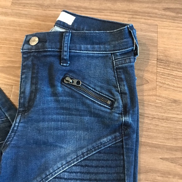 GAP Moto Jeans - Picture 2 of 9